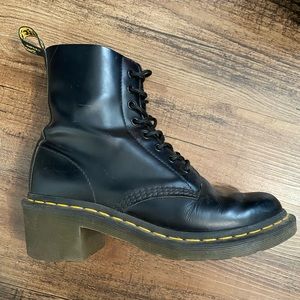 Dr Martens Clemency size 8 Women’s black boots